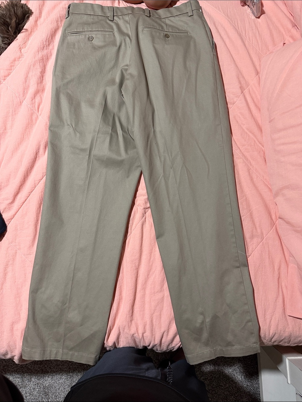 Dockers Men's Chinos in Olive - Picture 4 of 4